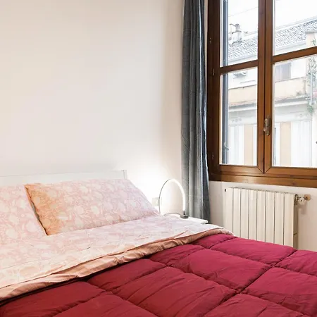 Near Station And Porta Venezia Appartement Milan